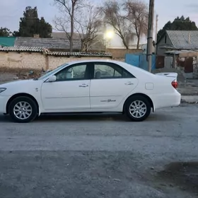 Toyota Camry 2005