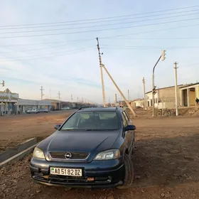 Opel Astra 2002