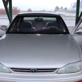 Toyota Camry 1995