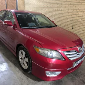 Toyota Camry 2010