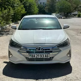 Hyundai Elantra 2019