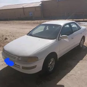 Toyota Carina 2013