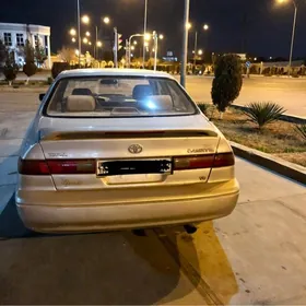 Toyota Camry 1998