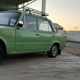 Lada 2104 1985