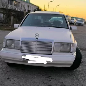 Mercedes-Benz 230E 1992