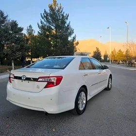 Toyota Camry 2013