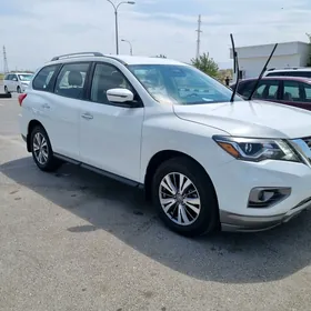 Nissan Pathfinder 2020