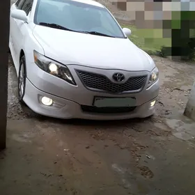 Toyota Camry 2011