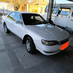 Toyota Camry 1992