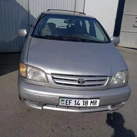 Toyota Sienna 2002