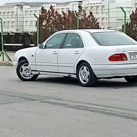 Mercedes-Benz E420 1997