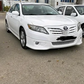 Toyota Camry 2010