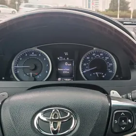 Toyota Camry 2013