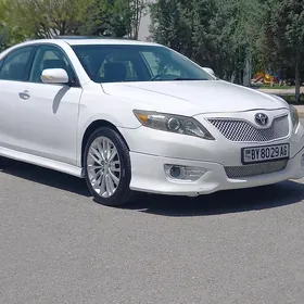 Toyota Camry 2011