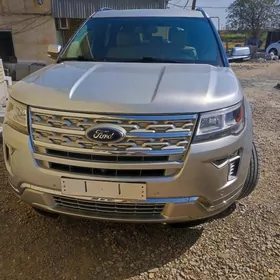 Ford Explorer 2019