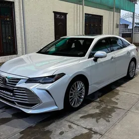 Toyota Avalon 2019