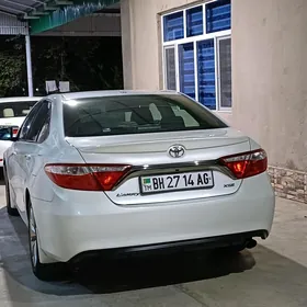 Toyota Camry 2016