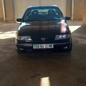 Opel Vectra 1992