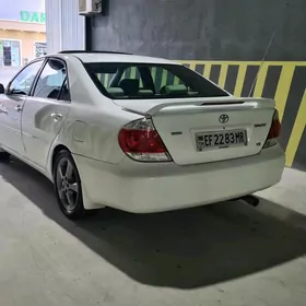 Toyota Camry 2003