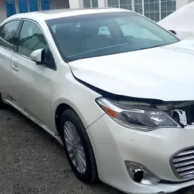 Toyota Avalon 2013