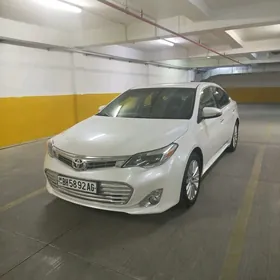 Toyota Avalon 2013