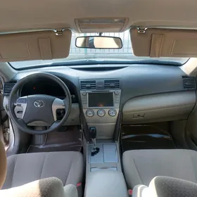 Toyota Camry 2010