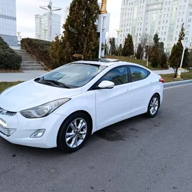 Hyundai Elantra 2011