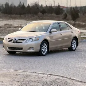 Toyota Camry 2010