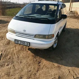 Toyota Previa 1992