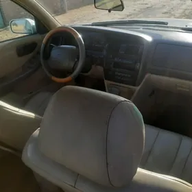 Toyota Avalon 1999