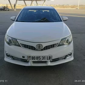 Toyota Camry 2011