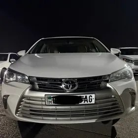 Toyota Camry 2017