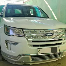 Ford Explorer 2019