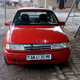 Opel Vectra 1988