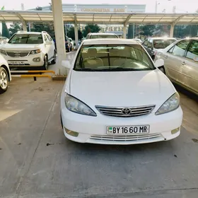 Toyota Camry 2003