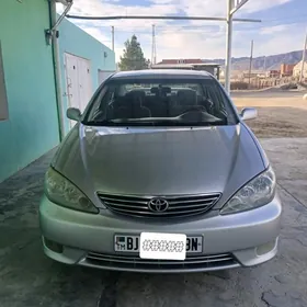 Toyota Camry 2005