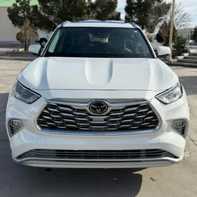 Toyota Highlander 2022