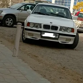 BMW 525 1989