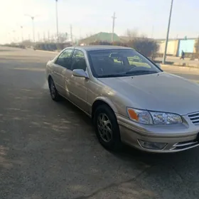 Toyota Camry 1999