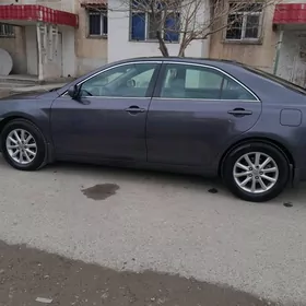 Toyota Camry 2010