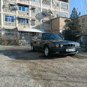 BMW 525 1988