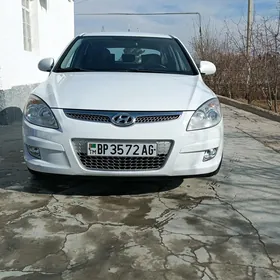 Hyundai I30 2010