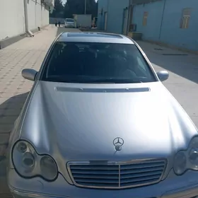 Mercedes-Benz C-Class 2001