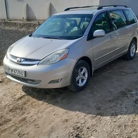 Toyota Sienna 2006