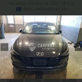 Hyundai Elantra 2021