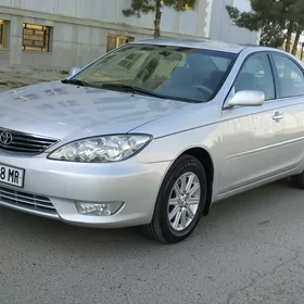 Toyota Camry 2005