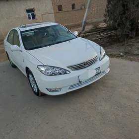 Toyota Camry 2004