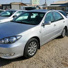 Toyota Camry 2005