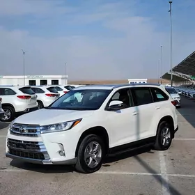 Toyota Highlander 2017