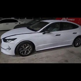 Hyundai Sonata 2020